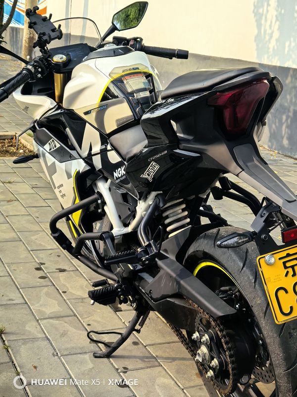 二手春风250SR