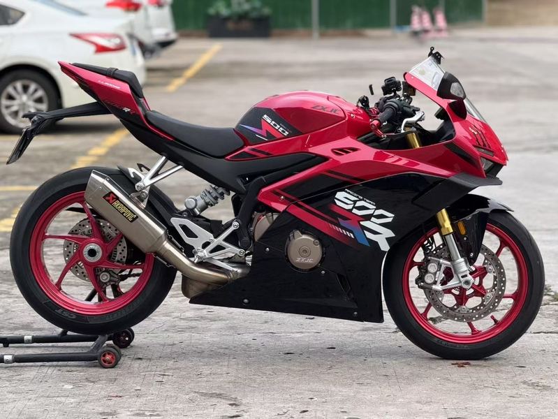 二手张雪机车500RR