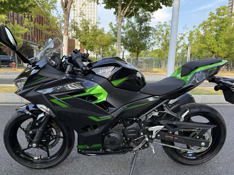 二手川崎Ninja 400