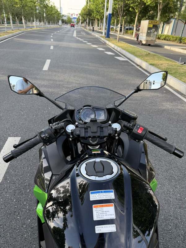 二手川崎Ninja 400