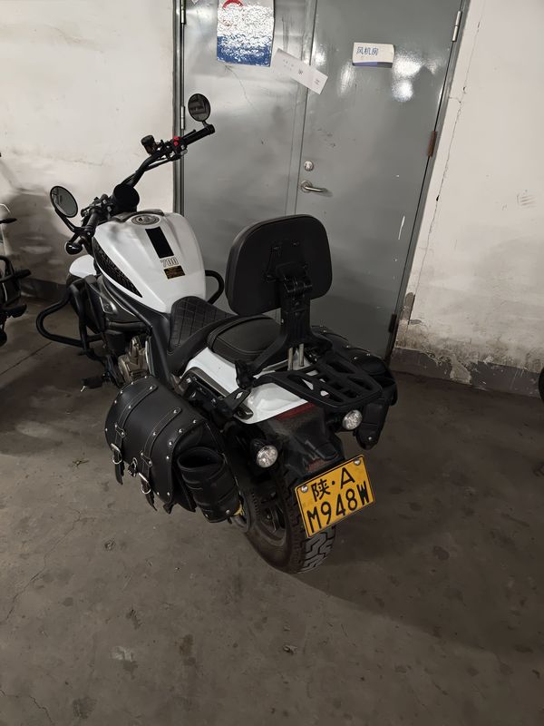 二手QJMOTOR闪700