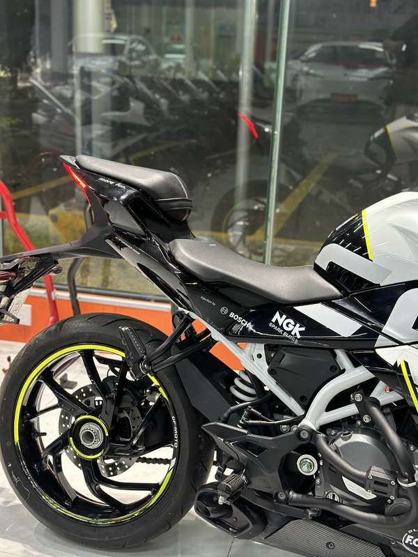 二手春风250SR