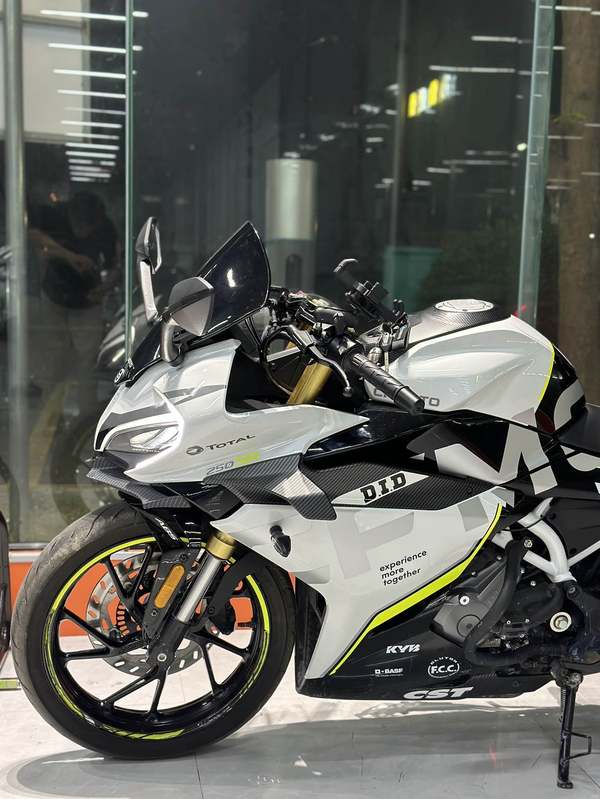 二手春风250SR