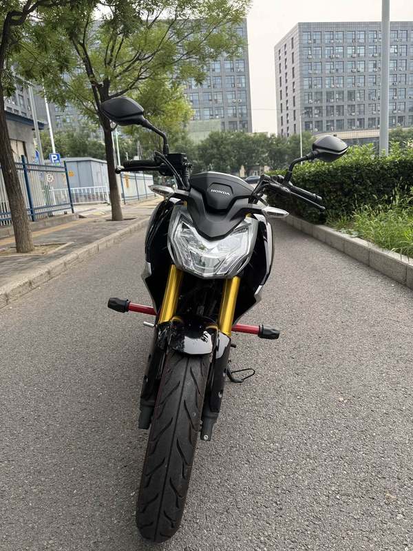 二手五羊本田CB190R 暴锋眼
