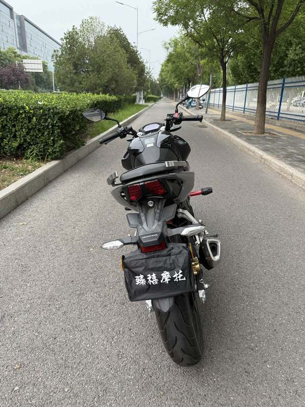 二手五羊本田CB190R 暴锋眼