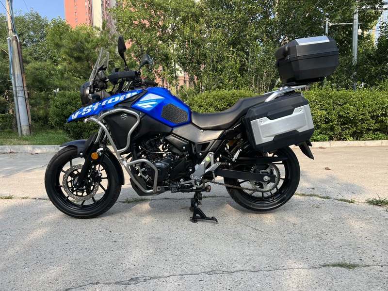 二手豪爵铃木DL250