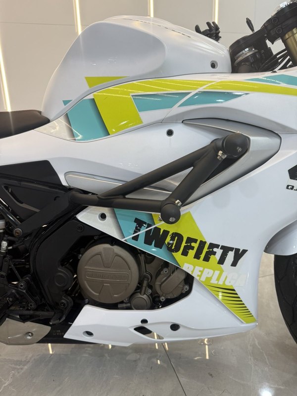 二手QJMOTOR赛250