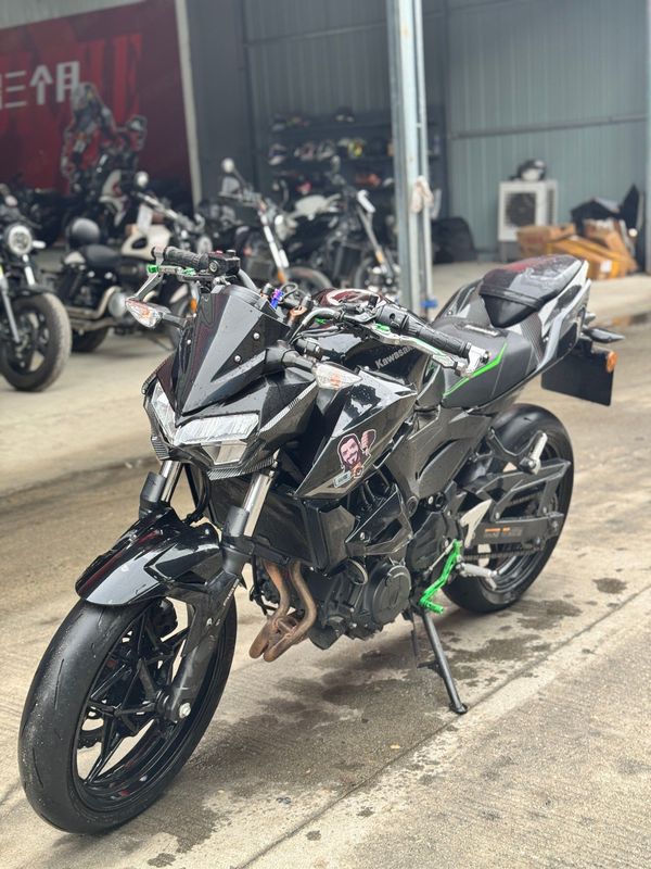 二手川崎Z400