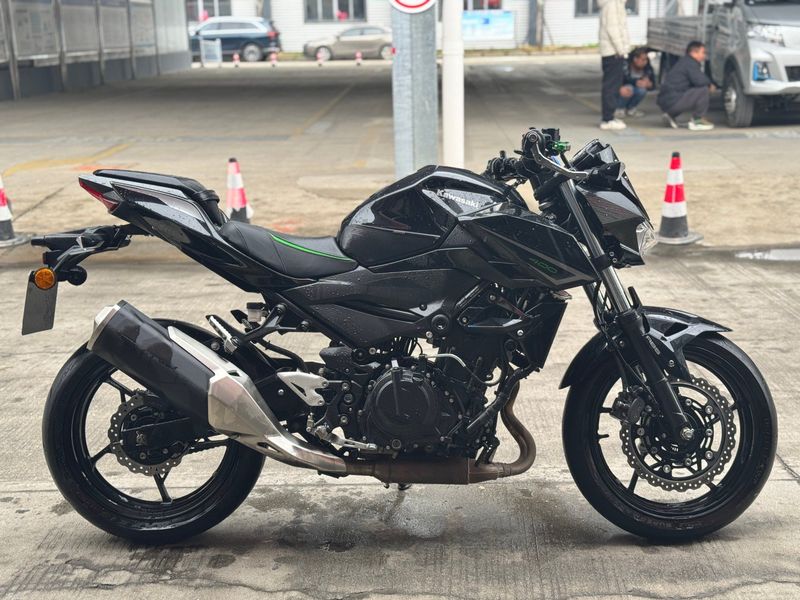 二手川崎Z400