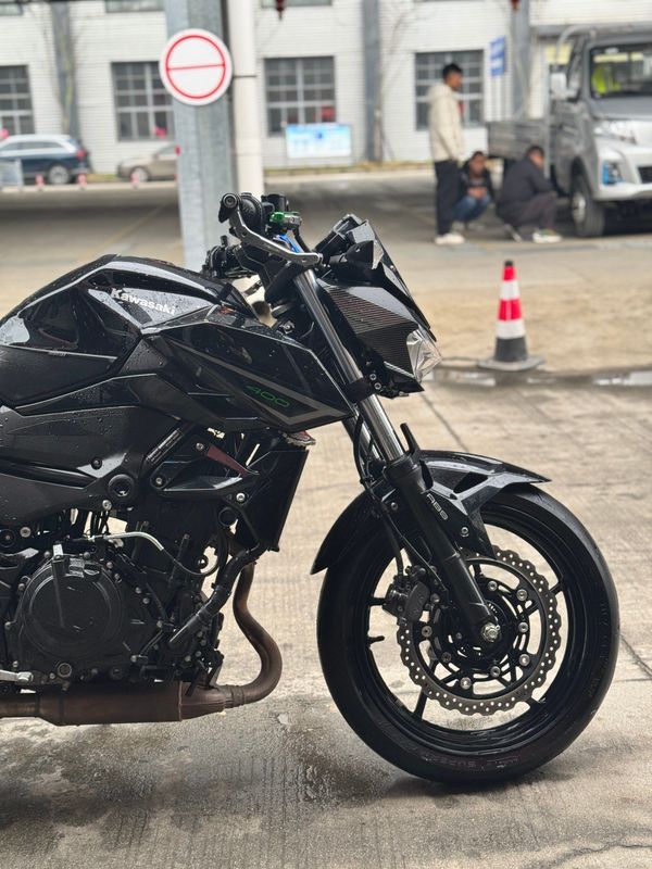 二手川崎Z400