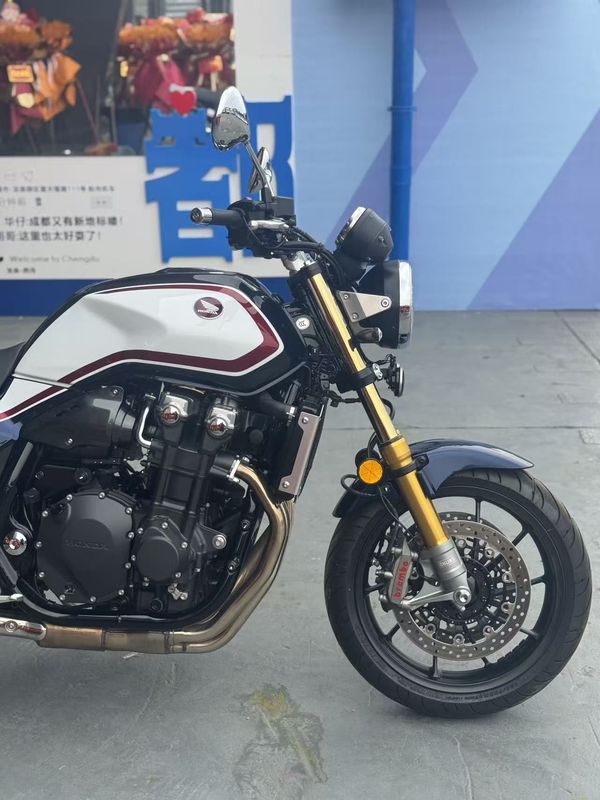 二手本田CB1300 Super Four