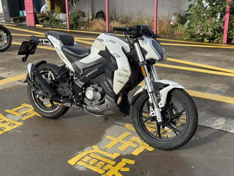 二手贝纳利红宝龙 TNT150i
