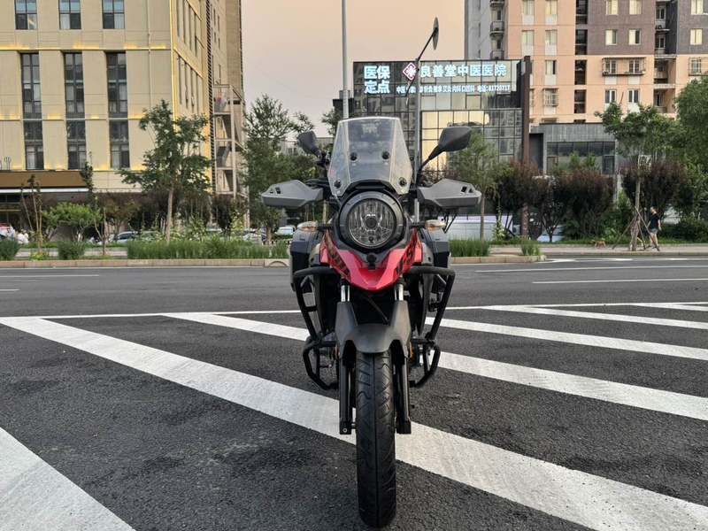 二手豪爵铃木DL250