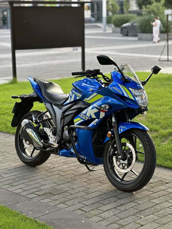 二手济南铃木极客飒 Gixxer 155