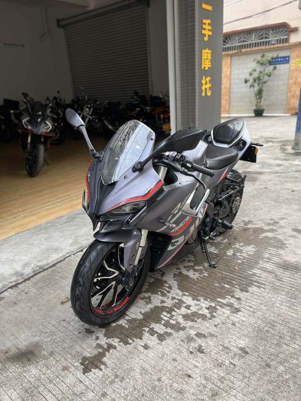 二手QJMOTOR赛250