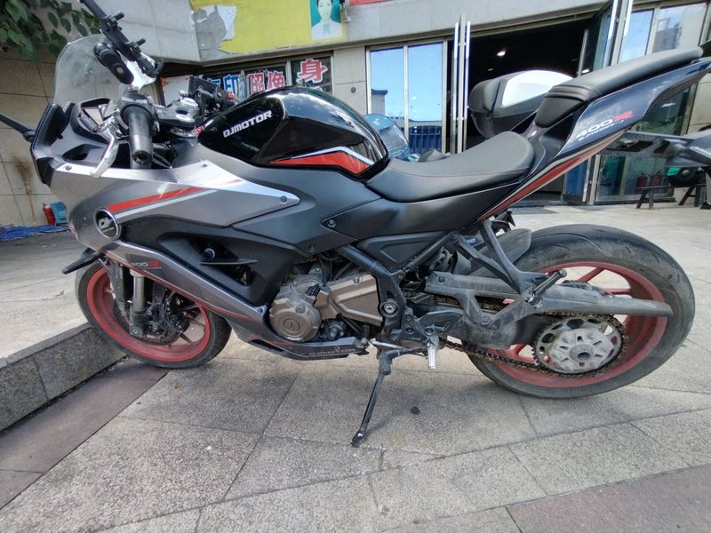 二手QJMOTOR赛400