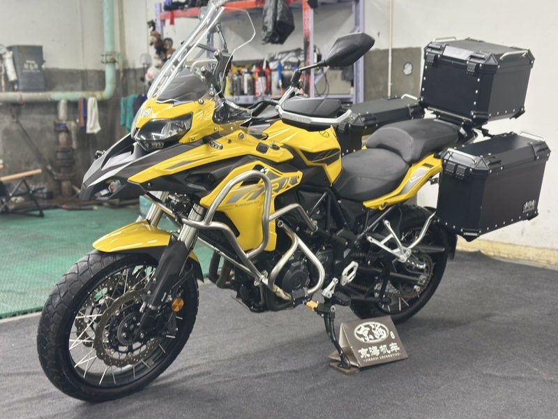二手贝纳利金鹏 TRK502