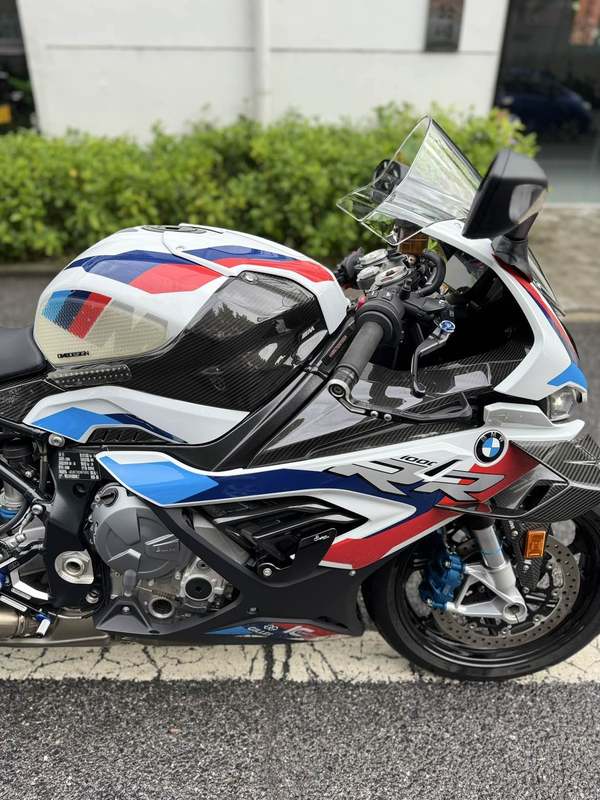 二手宝马M 1000 RR