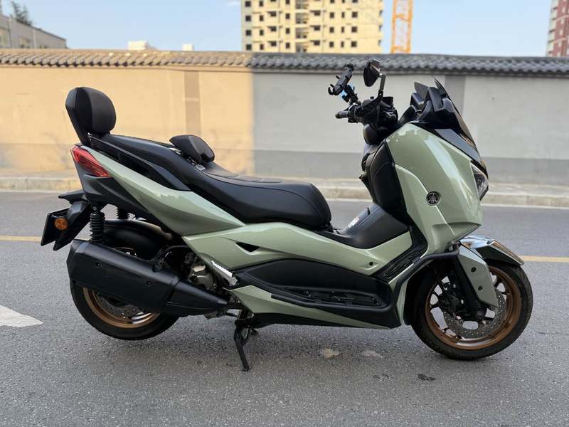 二手雅马哈XMAX