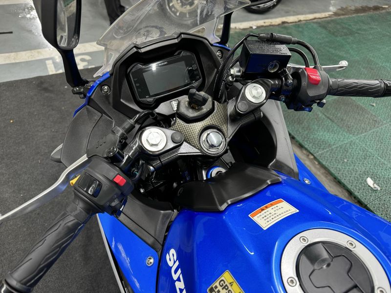 二手豪爵铃木GSX250R
