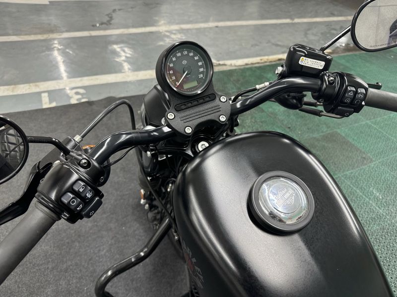 二手哈雷戴维森Iron883 硬汉