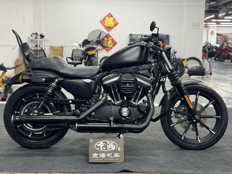二手哈雷戴维森Iron883 硬汉
