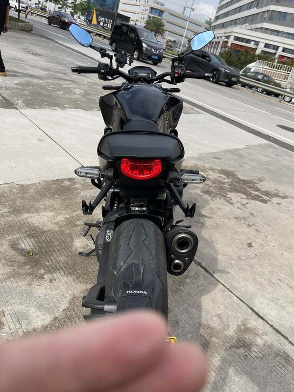 二手本田CB1000R