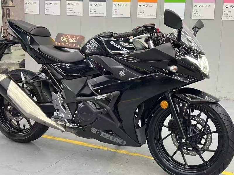 二手豪爵铃木GSX250R