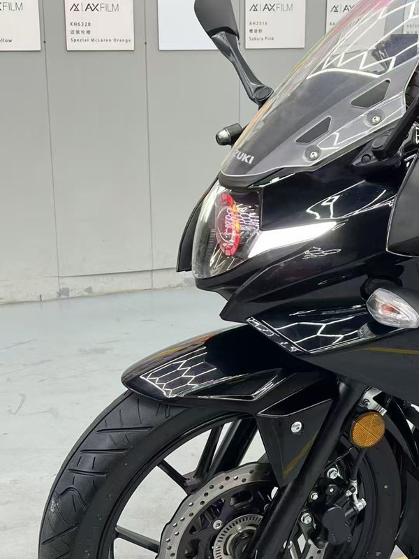 二手豪爵铃木GSX250R