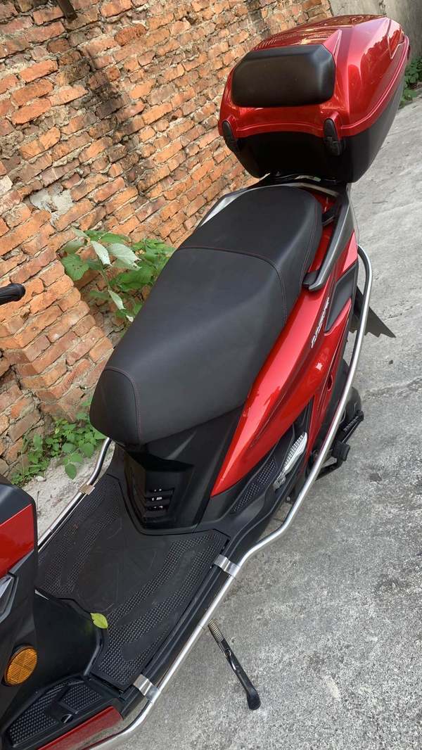 二手豪爵USR125 