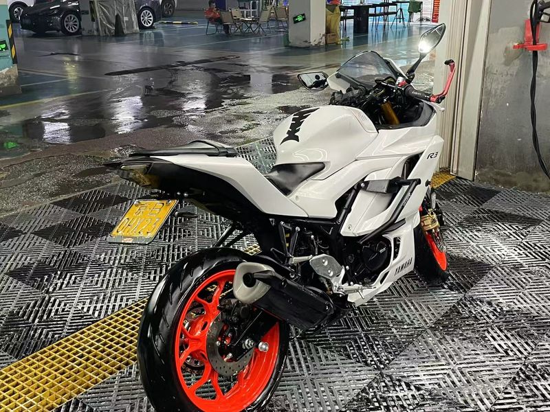 二手雅马哈YZF-R3