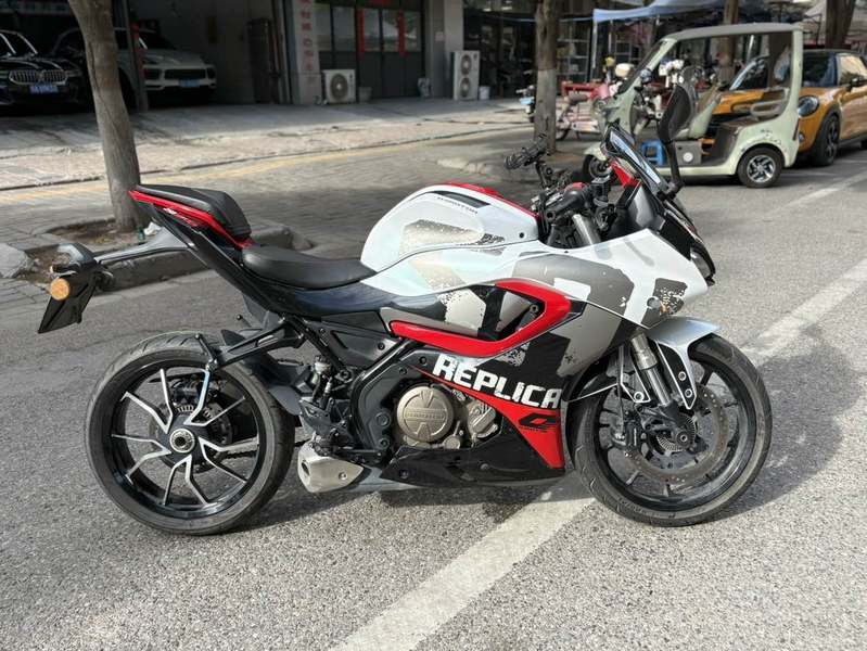 二手QJMOTOR赛250