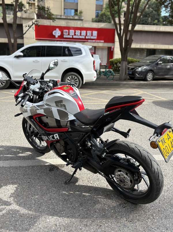 二手QJMOTOR赛250