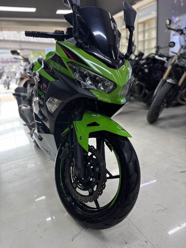 二手川崎Ninja 400