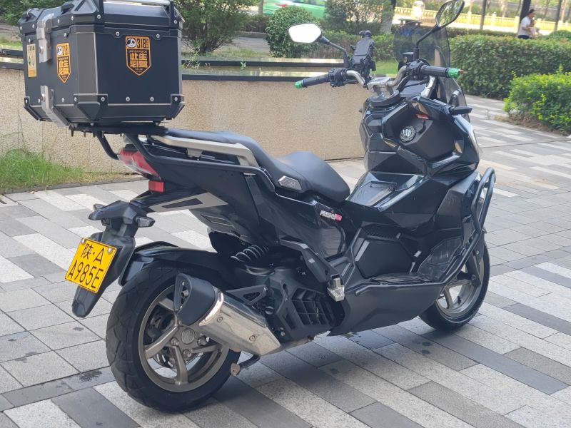 二手三阳哈士奇 Husky ADV150
