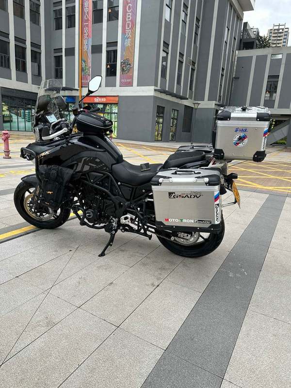 二手贝纳利TRK702