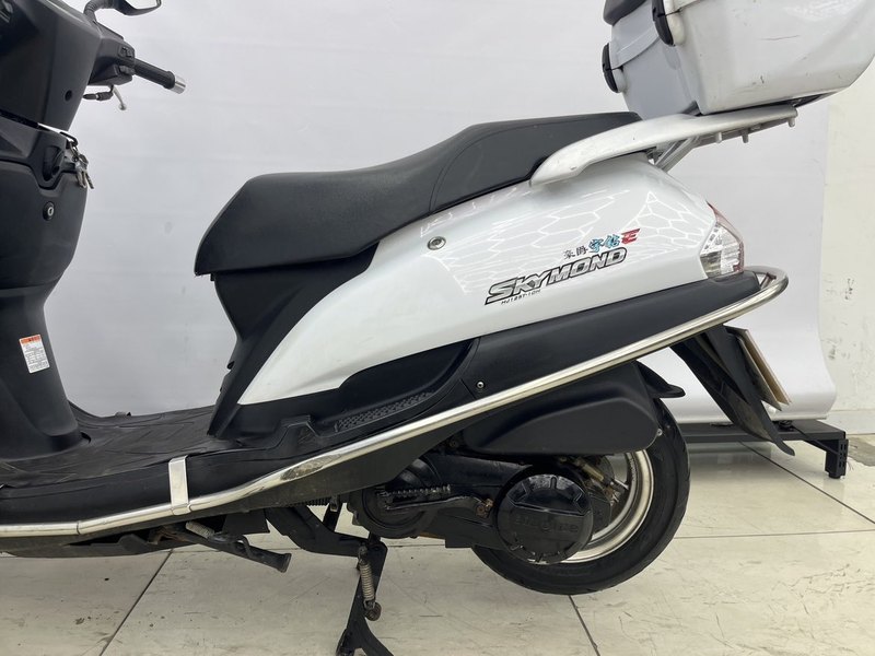 二手豪爵宇钻HJ125T-10