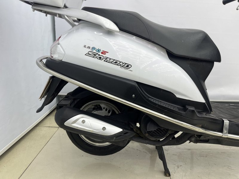 二手豪爵宇钻HJ125T-10