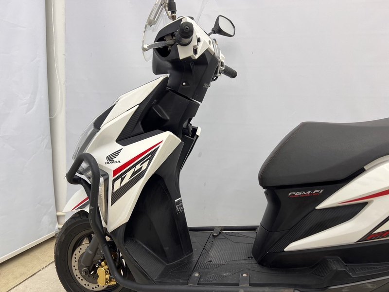二手新大洲本田裂行 RX125Fi
