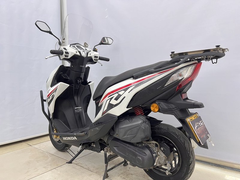 二手新大洲本田裂行 RX125Fi