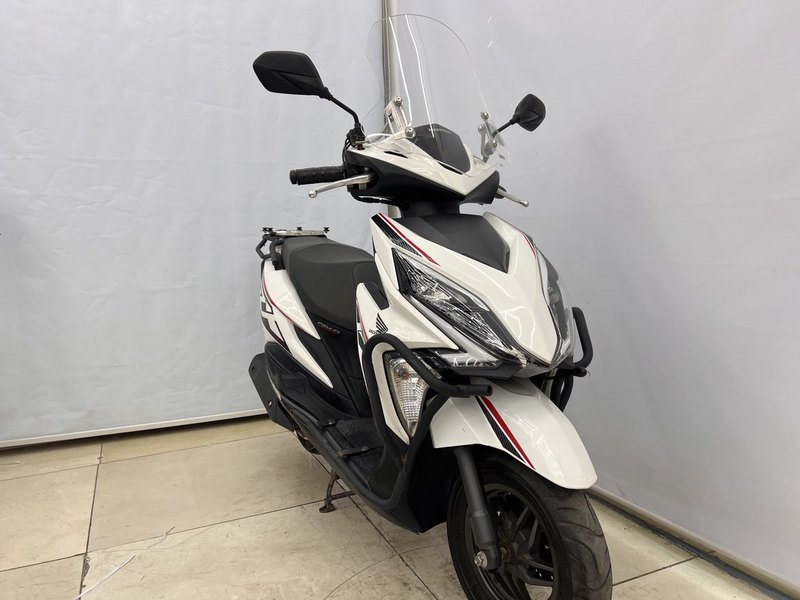 二手新大洲本田裂行 RX125Fi
