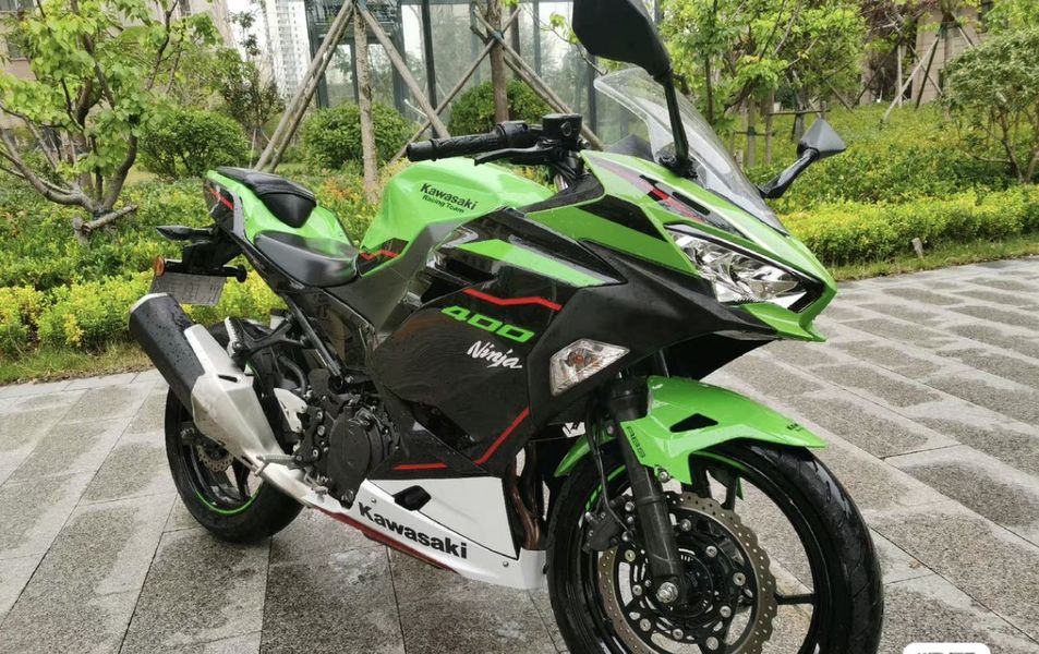 二手川崎Ninja 400