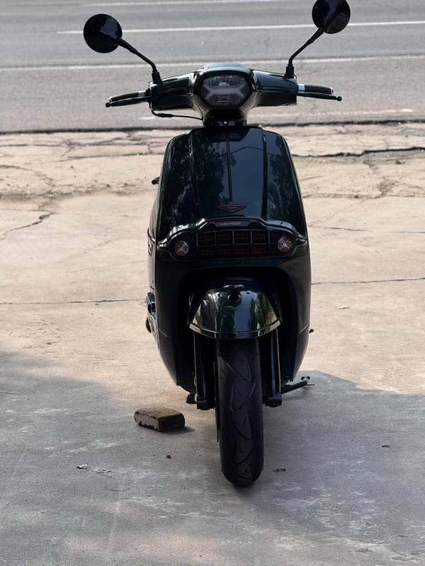 二手维多利亚Sixties 300i