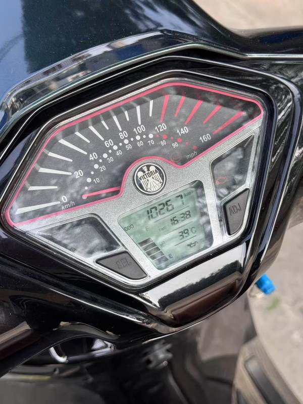 二手维多利亚Sixties 300i
