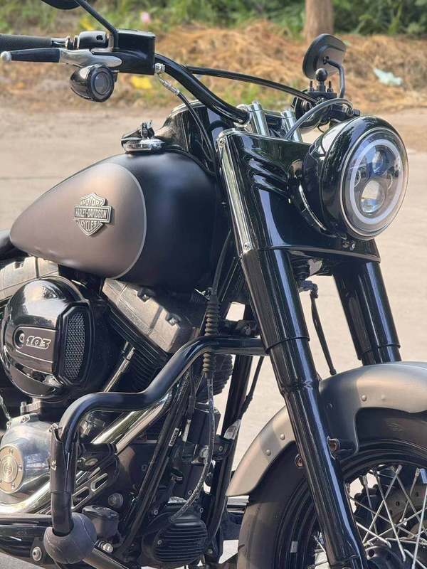 二手哈雷戴维森软尾司令Softail Slim