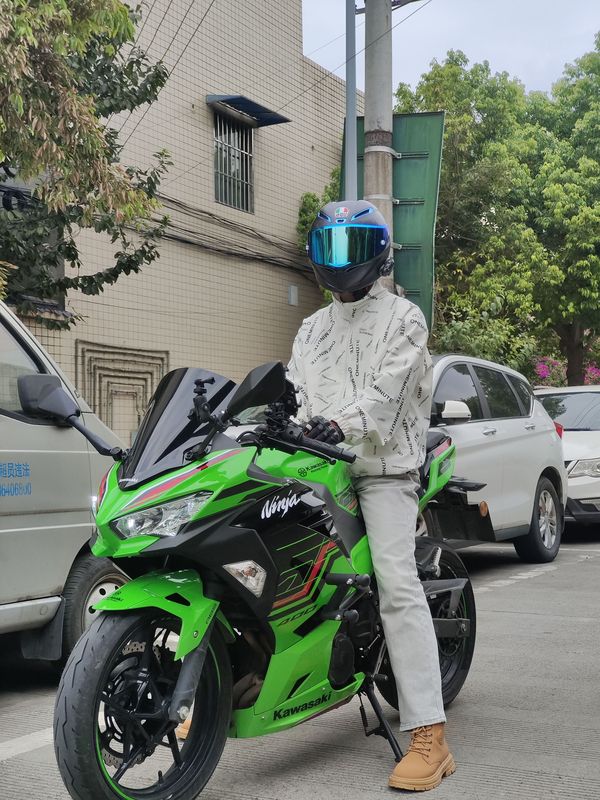 二手川崎Ninja 400