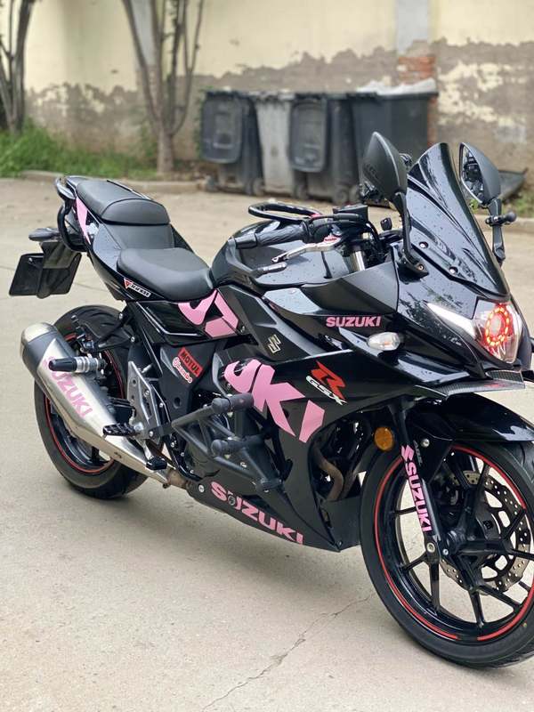 二手豪爵铃木GSX250R