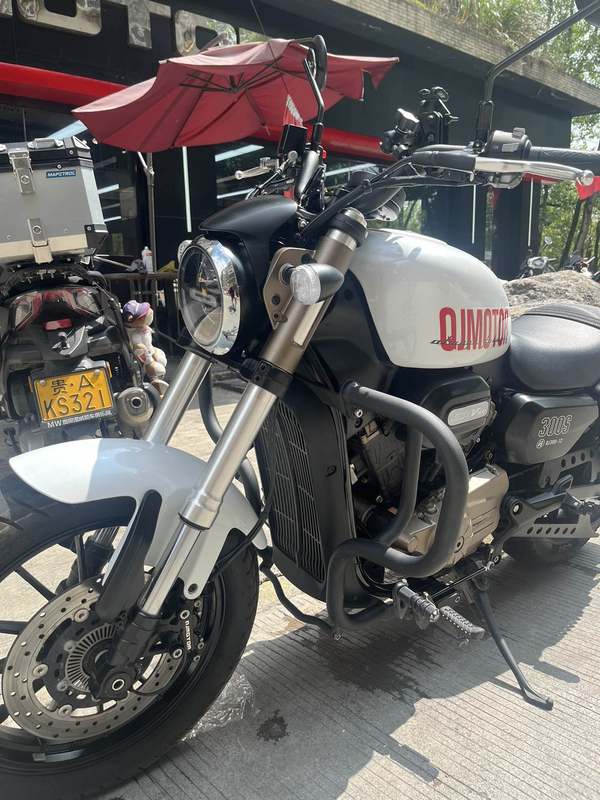 二手QJMOTOR闪300