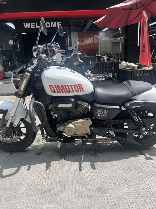 二手QJMOTOR闪300