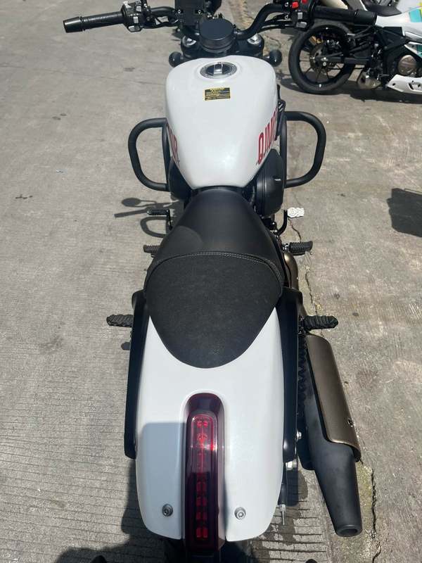 二手QJMOTOR闪300